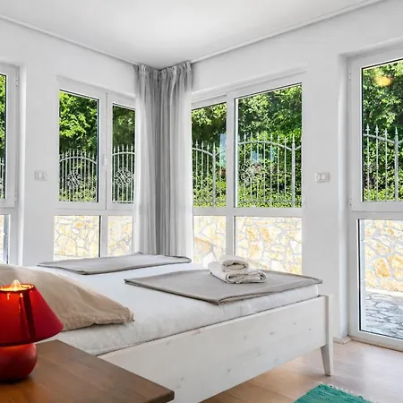 House Ludwig *